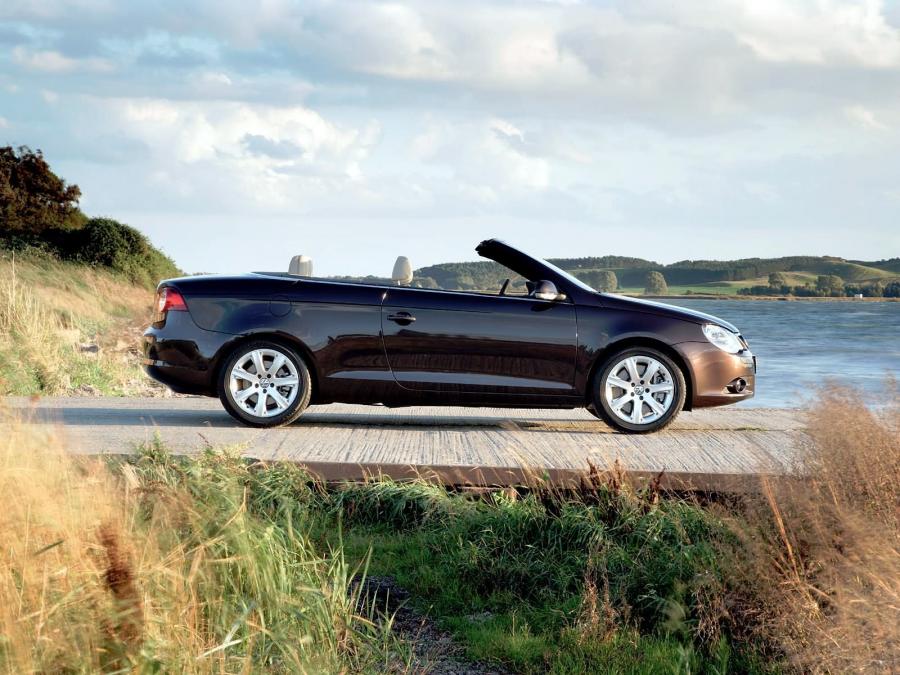  Volkswagen Eos V6 2007 года  (фото 24 из 33)
